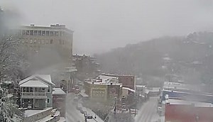 WATCH LIVE CAMERA: Snowfall adding up in parts of the Ozarks