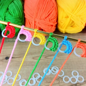 92K views · 2.3K reactions | Vay canına Plastik yüzük kullanarak tığ işi motif yapımı hadi gelin birlikte yapalım ⚡#crochet #keşfet | Knitting & Crochet World | Facebook