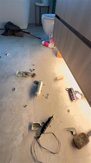 Python Call Out with Hudson Snake Catching - Gold Coast Snake Catcher #travellingbushman #hudsonsnakecatching #goldcoast #snakecatcher #fypageシ Wil & Mel's Wild-Life | Travelling Bushman