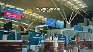 3.7K views · 83 reactions | プレミアムエコノミー ワンランク上の快適さ ✨...