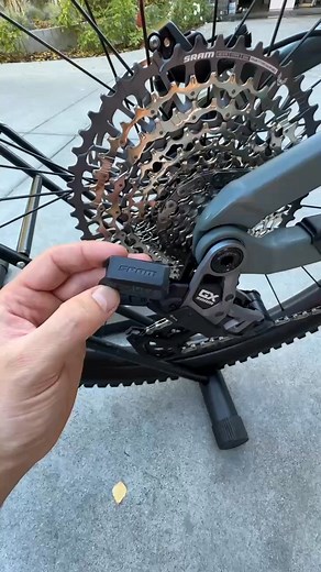 2 900 USD • 🔥 2024 Trek Fuel EX 8 GX AXS T-Type Gen 6 – 29” Trek’s latest Gen 6 Fuel EX with all the modern updates: longer travel, wireless shifting, and killer geometry. Specs: • Frame: Trek Fuel EX Gen 6 Alloy – 140mm rear travel • Fork: Fox 36 Performance – 150mm • Shock: Fox Float X • Drivetrain: SRAM GX Eagle AXS T-Type (wireless) • Brakes: SRAM 4-piston hydraulic • Wheels: Bontrager Line Comp 30, 29” • Tires: Bontrager XR5 Team Issue (tubeless-ready) • Dropper: Bontrager Line • Pedals: R