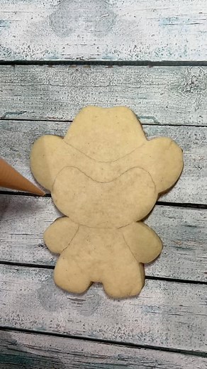 This cowboy gingerbread man is so popular right now. #mlsweetsofficial #mlsweets #gingerbreadman | ML Sweets