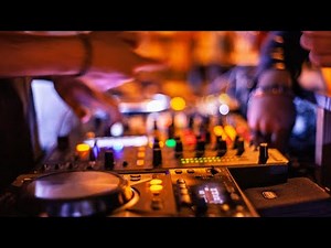 DJ Mark brings the heat to the outdoor party scene! Watch his live set.