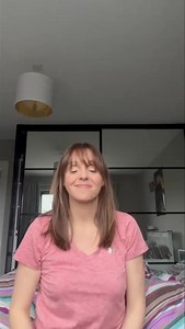 Laura is a doctor. Laura uses interpreters but has also done BSL level 1 to welcome and connect with patients directly. Be like Laura! | Sign Source learning