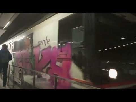 Recopilatorio de trenes por la estación de Passeig de Gracia