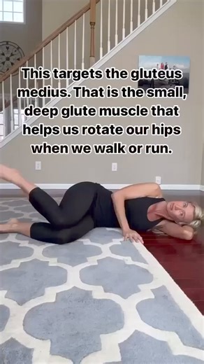 Reverse Clamshell, have you tried it? I only do this on one leg, which is the opposite side of my body where my back pain is. It feels so trivial, because nothing is felt anywhere. | Momsanity