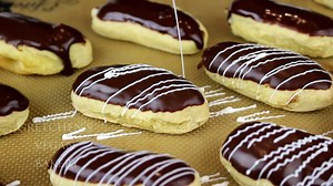 178 reactions · 63 shares | Finally a vegan eclair worth making! https://www.gretchensveganbakery.com/vegan-eclairs/ | Gretchen's Vegan Bakery | Facebook