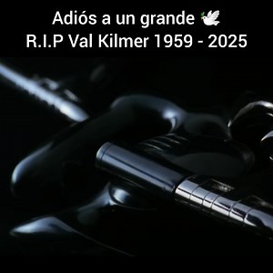 273K views · 13K reactions | Su versión de Batman puede que no haya sido la mejor, pero fue icónica ️ | Asgard Online | Facebook