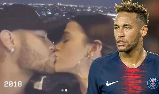 Neymar poses with girlfriend in romantic Eiffel Tower snaps