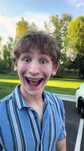 Halfway through the week! Have a awesome rest of your week!! | jesse welles
