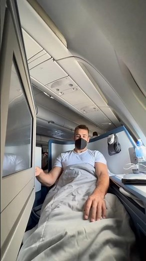 Flying Delta One. First class flight. #delta #deltaone #firstclass ##flying #businessclass #fly