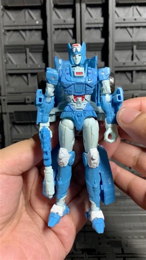 6.6K views · 177 reactions | Transformers Siege Chromia Enterd the Fight. #Transformers #Siege #Chromia #ToyReview #Collectibles #ActionFigures #TransformersCollectors #ToyPhotography #GeekCulture | Chopper’s Toys | Facebook