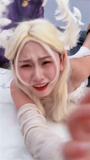 白天使的翅膀被黑天使剪断了#angel#clown#Shorts