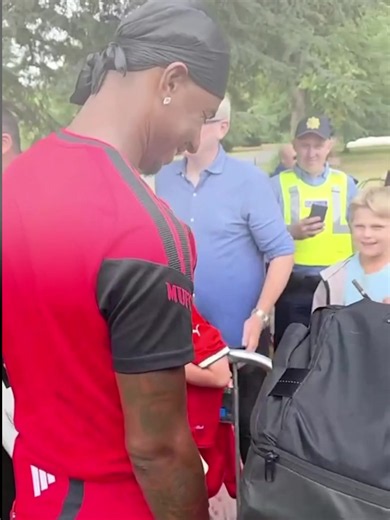 Marcus Rashford Returns to Manchester United Training