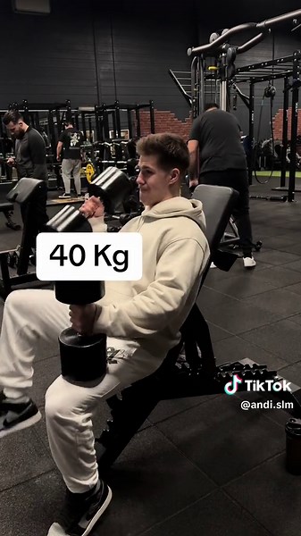 Still 15 years old #bodybuilding #gym #fy #strength