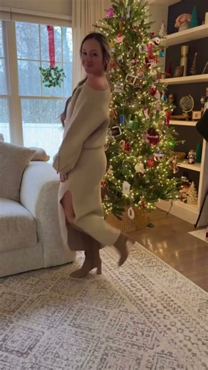 @cupshe shapewear blew my mind! Looks are all Cupshe perfect for subtle holiday style. #shapewear