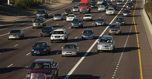 Education for Arizona drivers on distracted driving dangers