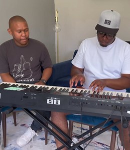 Piano Gospel Music Tutorials and Worship Songs