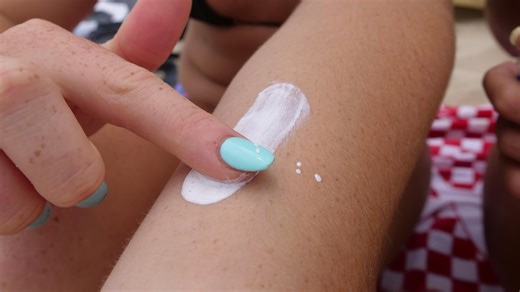 What to know about sunscreen, SPF and protecting yourself from the sun all year round