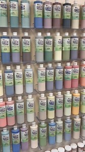 Welcome to 12 Days of Mayco! 🎉 From now through December 23rd, we’re celebrating with 12 days of giveaways, unique prizes, and daily winners (one each from IG and FB). Every day features a new prompt, a new prize, and another chance to win — so check back often, and turn on post notifications so you don’t miss anything! We’re kicking things off with a classic: a Stroke & Coat Pint Kit (a $226 value!). To enter Day 1, like this post and comment your favorite Stroke & Coat color for a chance to w