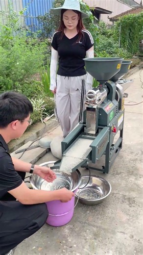 Designed for daily milling work,easy adjustment,consistent300kg/h output everytime#ricemill #farmer