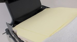 Fitting the Air Cushion on the Configura Advance chair – How to Video | Accora