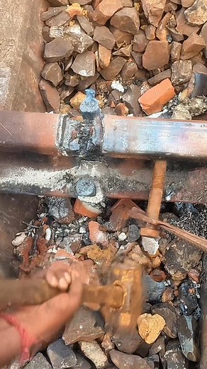 What would be the major cause of welding failure here? #failure #welding #pritepraveen #fblifestyle #railway #railroad #rails #ferrocarril | Prite Praveen