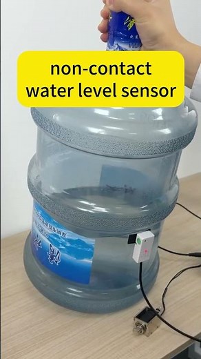 A sensor for detecting the internal water level, installed outside the container