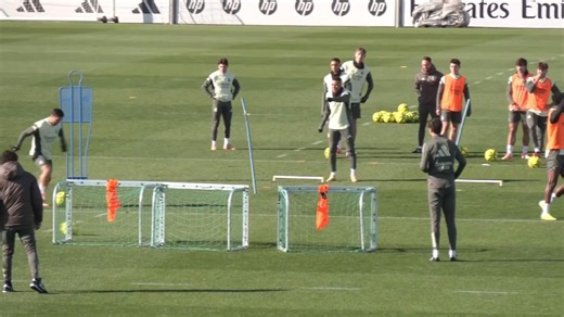 😅 Mbappé chambre Vinicius avec une petite danse ! #beinsports | beIN SPORTS France