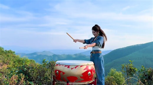 361K views · 10K reactions | If a person has no dreams, what's the difference between him and a salted fish?做人如果没有梦想，跟咸鱼有什么分别! #中国鼓 #中国传统乐器 | Love.Chinese.music | Facebook