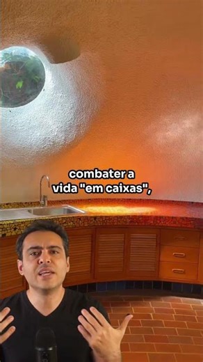 Casa dos Teletubbies? Muito Mais Do Que Isso