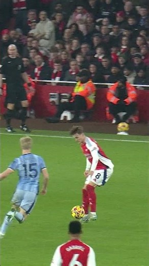 AMAZING CONTROL FROM MARTIN ODEGAARD 🪄