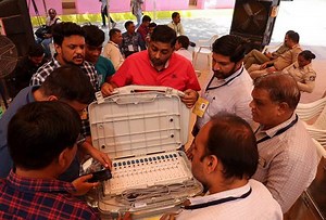India's Lok Sabha election 2024: What are electronic voting machines?