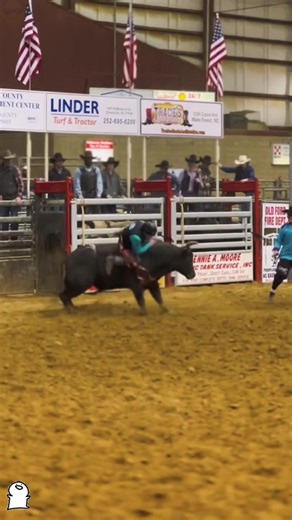 Bullfighter Fail! #BullfightingFail #EpicFail #Bullfighting #Funny #FYP #Viral