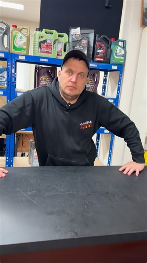 AAteile.com on Instagram: "🔥 NETTOYANT FAP – 22€ SEULEMENT 🔥 💨 La solution simple et rapide pour déboucher votre FAP sans démontage ! Vous avez un FAP encrassé, un voyant allumé ou une perte de puissance ? 👉 Voici une méthode efficace, utilisée par de nombreux pros 👇 🧪 Comment l’utiliser correctement : 1️⃣ Versez la moitié du tube directement dans le FAP 2️⃣ Démontez la sonde lambda aval (bas) ou amont (haut) 3️⃣ Laissez le moteur tourner au ralenti pendant quelques minutes 4️⃣ Ensuite, pr