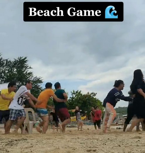 Fun Beach Games Ideas for Adults | Beach Bonding Activities