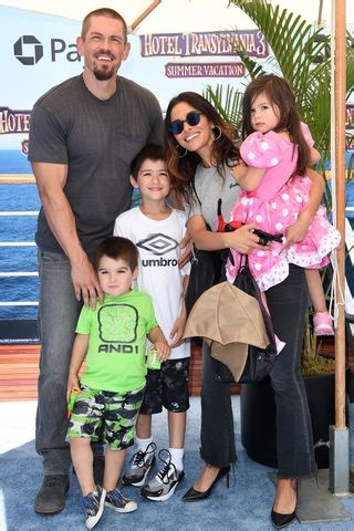 Sarah Shahi Reveals How Her “Sex/Life” Character 'Pushed' Her to Divorce Steve Howey (Exclusive)