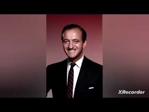 David Niven el Bond Parodico