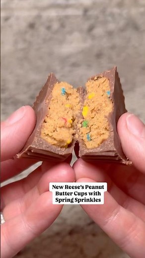 New Reese’s Spring Sprinkles Big Cup #reeses #spring #sprinkles