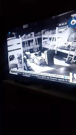 Romantic Kiss Between Yvonne and Juicy on Big Brother Titans