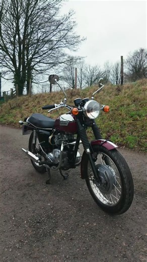 The 1972 Triumph T100R Daytona is ticking along nicely this week! Still plenty of time to enter for £1.99 before Sunday night. 🔗 theclassiccompetitioncompany.com