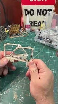 Build the 1:8 scale Volvo 122s from IXO collections stages 100-101