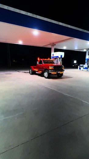 Custom Mamalona Ford Dually Trucks by American Force