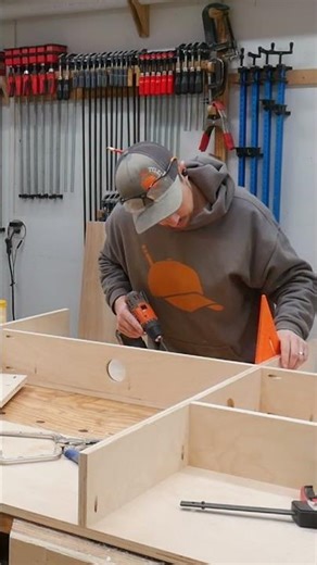 Assembling a torsion box Table Top #diydesk #woodworking #dungeonsanddragons