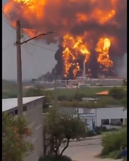 910 reactions · 151 shares | Strong explosion in diesel factory. The...