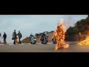 Terminator 5 : Kyle y Sarah Escapan de John Connor T-3000 1080p HD