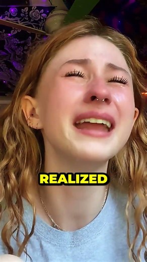 Girl Finds Bugs Inside Plush Toy She Sleeps With