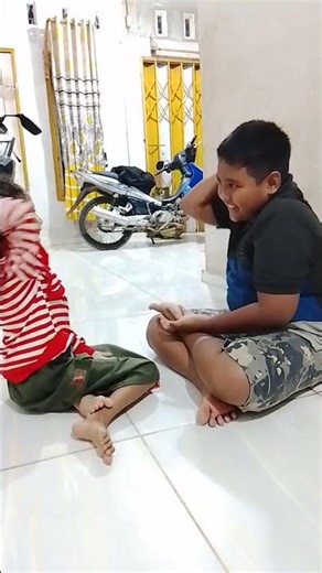 batu gunting kertas #keluarga #shortvideo #fypシ