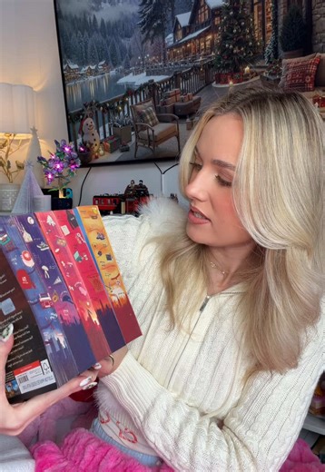 UMMM WOW WOW WOW #booktok #books #limitededitionbooks #windycityseries #alchemised