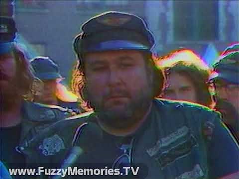 WKRC Channel 12 [Cincinnati, OH] - Eyewitness 12 - "Live TV Retaliates" (1977)